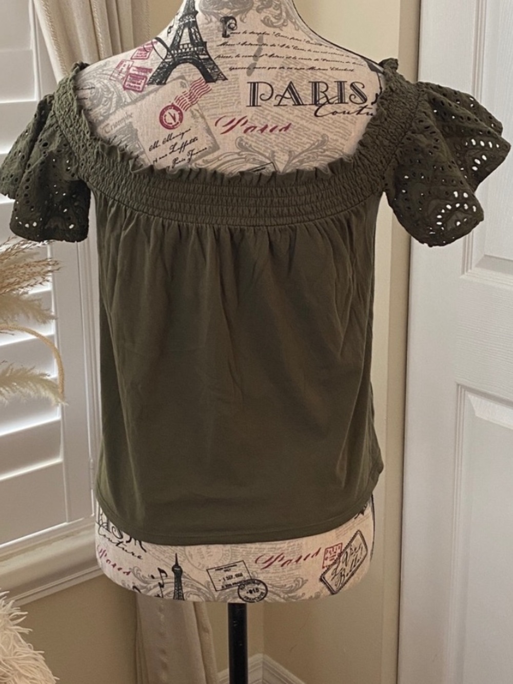 Express Olive Green Off Shoulder Cotton Boho Smocked Top XS - Picture 4 of 11